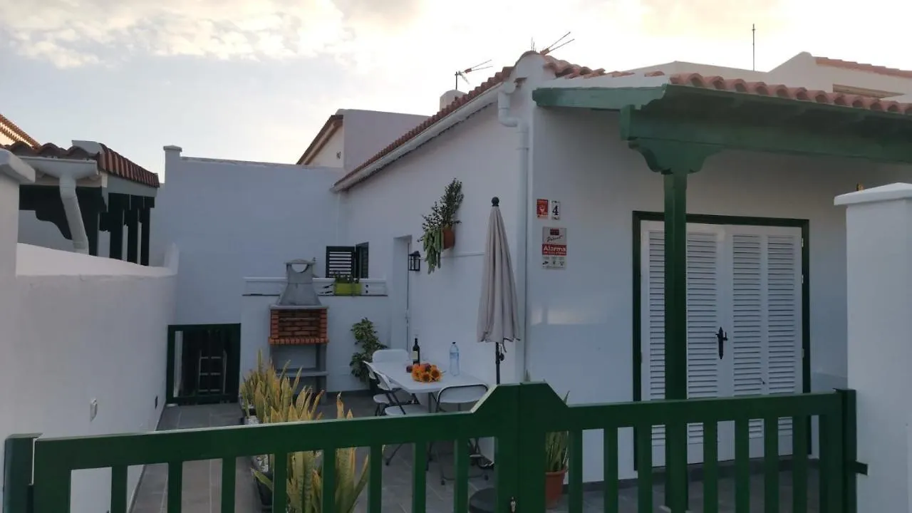 Chalet Con Jacuzzi Climatizado, Barbacoa Y Cerca De La Playa Abades  Dom wakacyjny Abades (Tenerife)